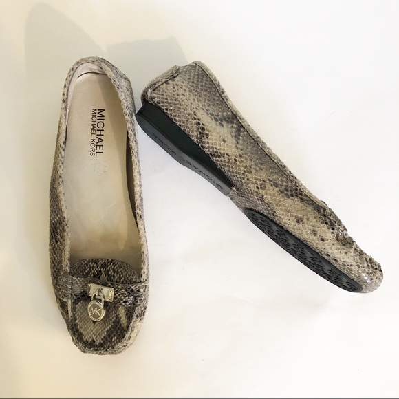 michael kors womens flat shoes